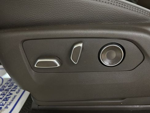 New 2026 GMC Sierra 1500 Denali w/ Denali Reserve Package image 19