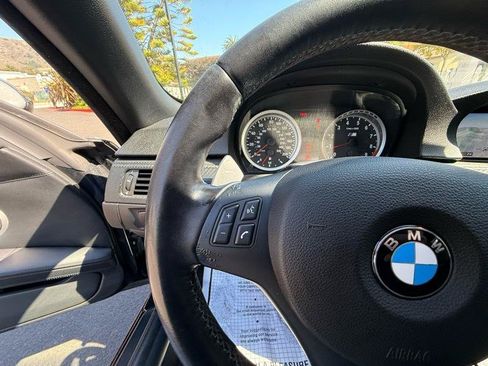 Used 2011 BMW M3 Convertible RWD image 54