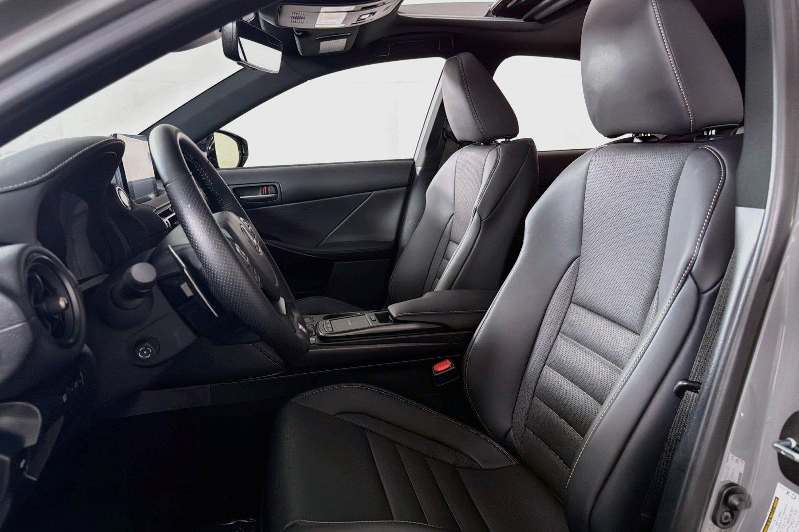 Used 2025 Lexus IS 350 F Sport RWD image 16