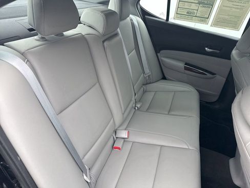Used 2016 Acura TLX V6 image 27