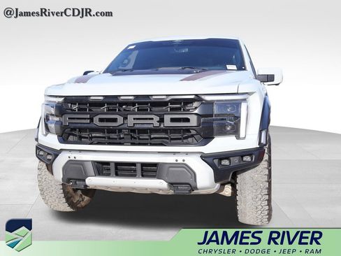 Used 2024 Ford F150 Raptor AWD/4WD image 4