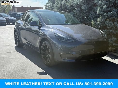 Used 2023 Tesla Model Y Long Range AWD/4WD image 10