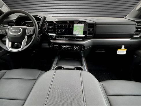 New 2025 GMC Sierra 2500 SLT w/ SLT Premium Package AWD/4WD image 5
