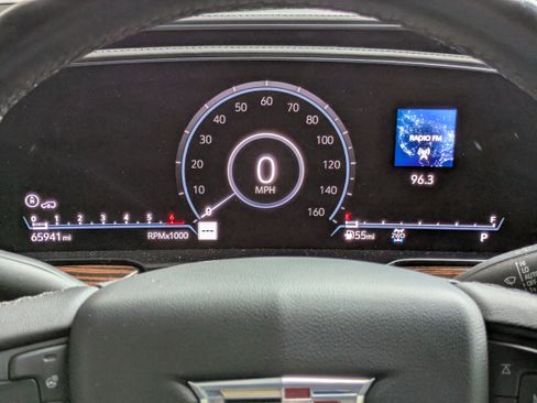 Used 2021 Cadillac Escalade Premium Luxury w/ Driver Assist Tech Package image 23