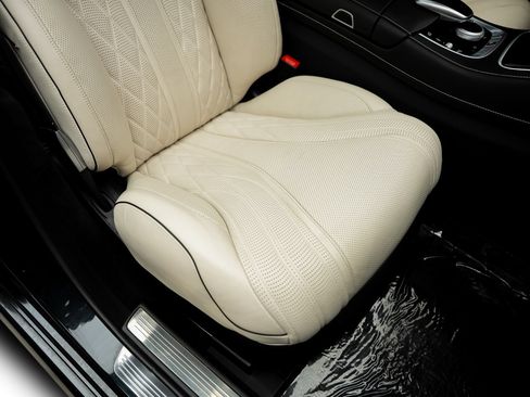 Used 2020 Mercedes-Benz S 63 AMG 4MATIC Sedan image 38