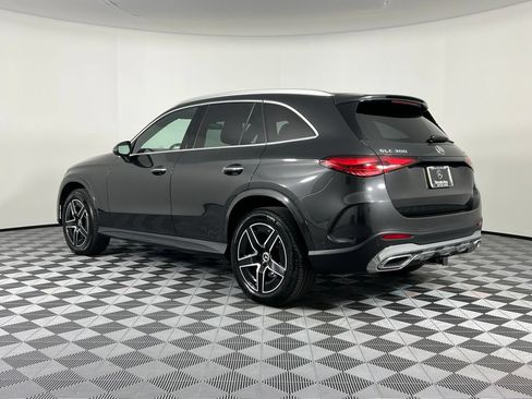 Certified 2025 Mercedes-Benz GLC 300 4MATIC image 7