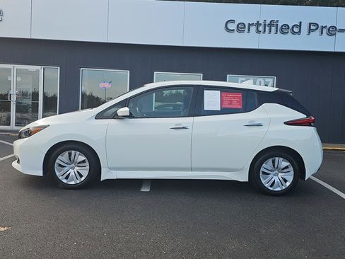 Certified 2023 Nissan Leaf S image 2