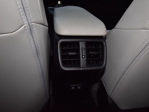 Used 2020 Lexus UX 200 w/ Premium Package FWD image 18