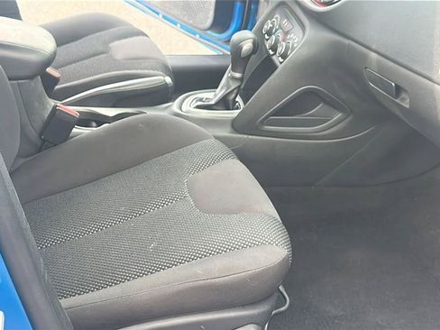 Used 2015 Dodge Dart SE w/ Convenience Group FWD image 31