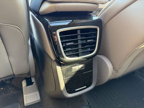 Used 2023 Lincoln Nautilus Reserve w/ Equipment Group 201A image 35