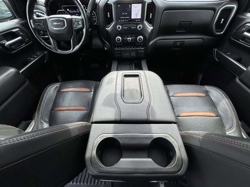 Used 2019 GMC Sierra 1500 AT4 w/ AT4 Premium Package AWD/4WD image 13