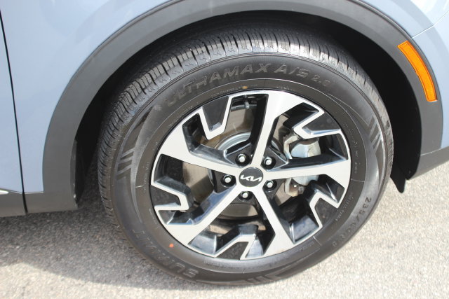 Used 2024 Kia Sportage EX AWD/4WD image 36
