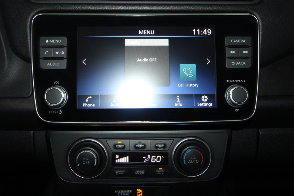 Used 2025 Nissan Leaf S FWD image 14