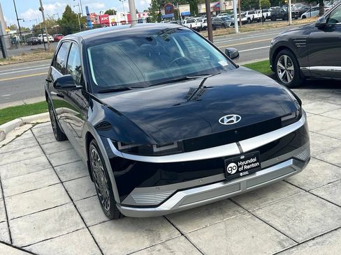 Certified 2024 Hyundai Ioniq 5 Limited AWD/4WD image 7