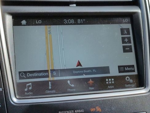 Used 2017 Lincoln MKX Reserve w/ Lincoln MKX Climate Package AWD/4WD image 22