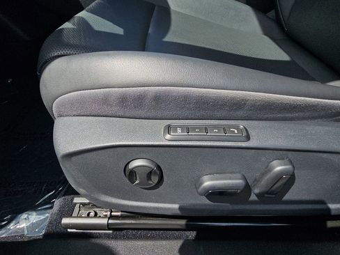 Certified 2023 Volkswagen ID.4 Pro S RWD image 29