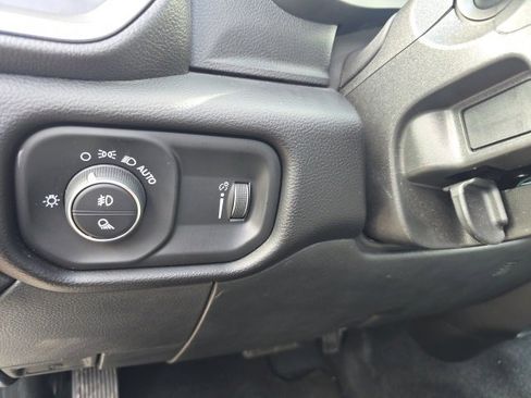 Used 2025 RAM 2500 Big Horn image 16