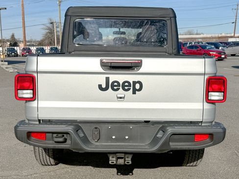 Used 2023 Jeep Gladiator Sport w/ Trailer Tow Package image 6