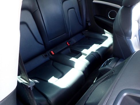 Used 2011 Audi A5 2.0T Premium Plus image 11