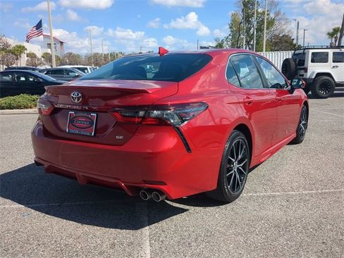 Certified 2023 Toyota Camry SE image 4
