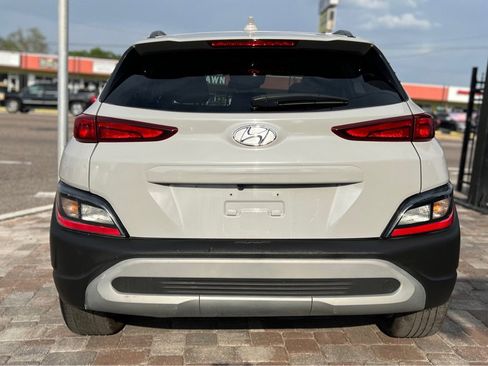 Used 2023 Hyundai Kona SEL image 7