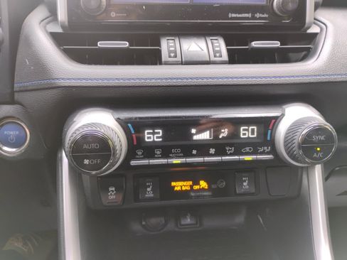 Used 2020 Toyota RAV4 XSE w/ XSE Grade Weather Package AWD/4WD image 22