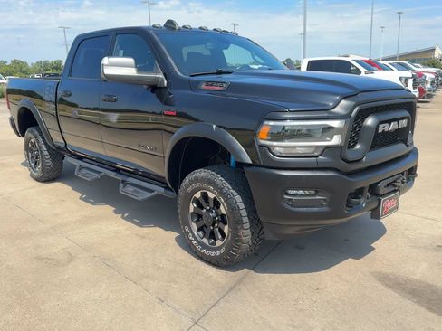Used 2022 RAM 2500 Power Wagon w/ Level 2 Equipment Group AWD/4WD image 3