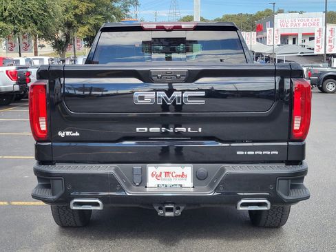 Used 2022 GMC Sierra 1500 Denali Ultimate image 5
