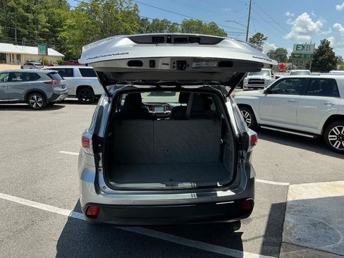 Used 2014 Toyota Highlander Limited FWD image 5