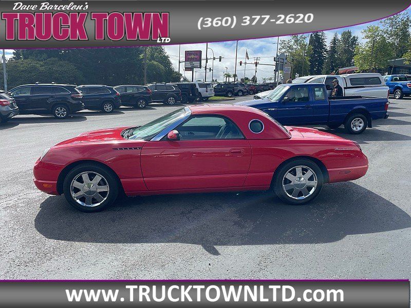 Used 2002 Ford Thunderbird RWD image 2