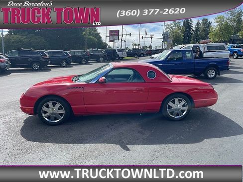 Used 2002 Ford Thunderbird RWD image 2
