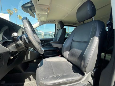 Used 2019 Mercedes-Benz Metris Passenger image 14