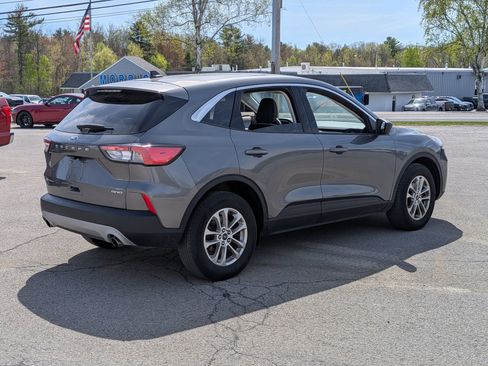 Used 2022 Ford Escape SE w/ Convenience Package AWD/4WD image 3