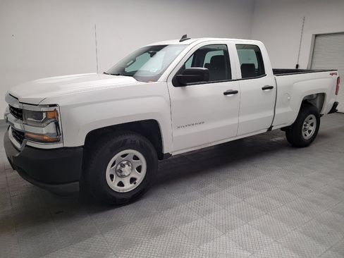 Used 2019 Chevrolet Silverado 1500 W/T AWD/4WD image 2