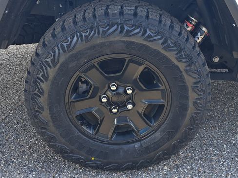 Used 2022 Jeep Gladiator Mojave w/ Trailer Tow Package image 7