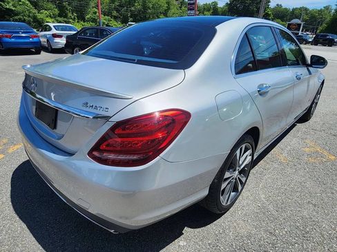 Used 2016 Mercedes-Benz C 300 4MATIC Sedan image 5