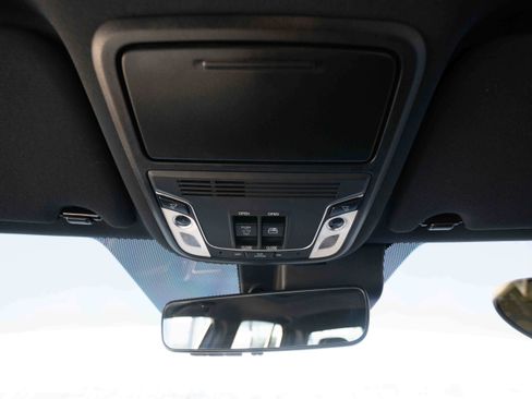 Used 2023 Honda Ridgeline Black Edition image 17