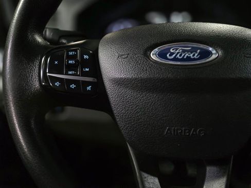 Used 2023 Ford Transit 350 XLT image 19