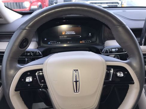 Used 2023 Lincoln Aviator Reserve image 14