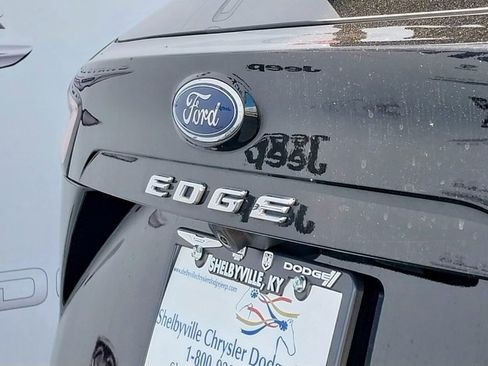 Used 2024 Ford Edge SEL image 12