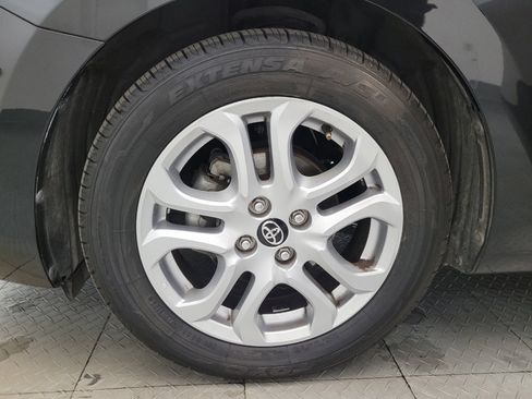 Used 2018 Toyota Yaris iA FWD image 31