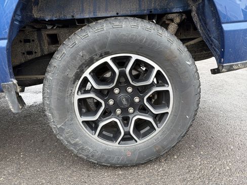 Certified 2022 Ford F150 XLT w/ Equipment Group 302A High image 32