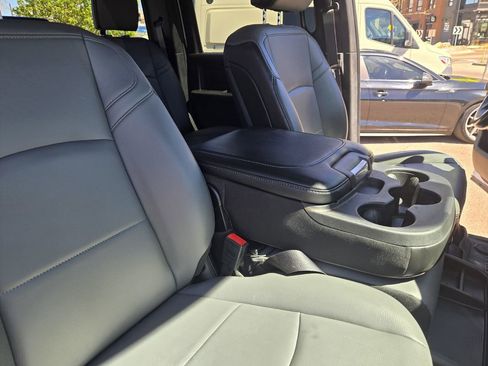 Used 2022 RAM 2500 Tradesman w/ Safety Group AWD/4WD image 24