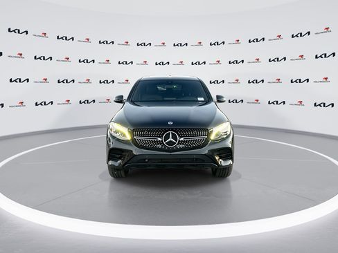 Used 2019 Mercedes-Benz GLC 300 4MATIC Coupe image 3