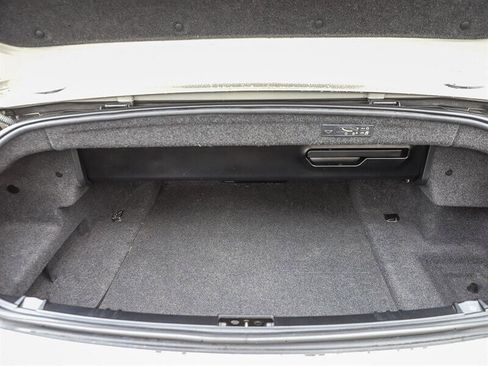 Used 2006 BMW 650i Convertible image 38