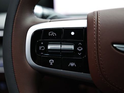 Certified 2026 Genesis GV80 3.5T Prestige image 34