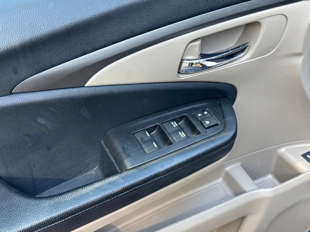 Used 2018 Honda Pilot EX-L image 15