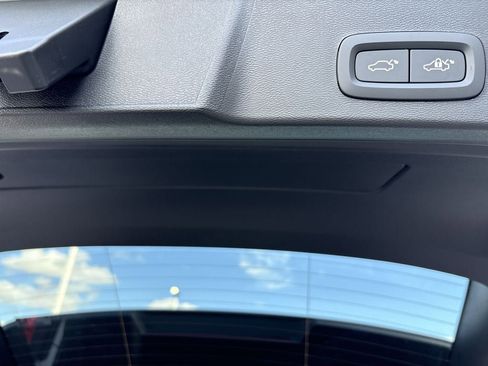 New 2026 Volvo XC40 B5 Plus w/ Protection Package Premier image 13