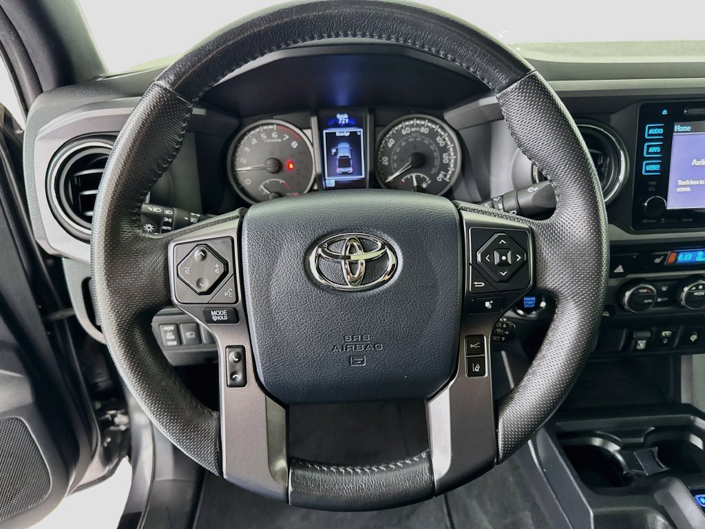 Used 2019 Toyota Tacoma TRD Sport AWD/4WD image 13