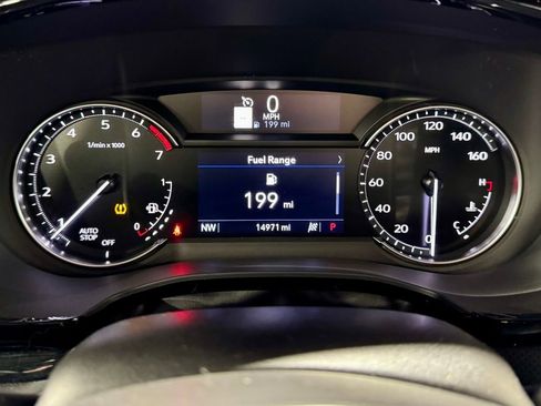 Used 2024 Cadillac XT5 Premium Luxury image 16